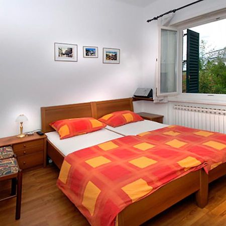 Angela Classic Rooms & Apartments Zagreb Exterior foto